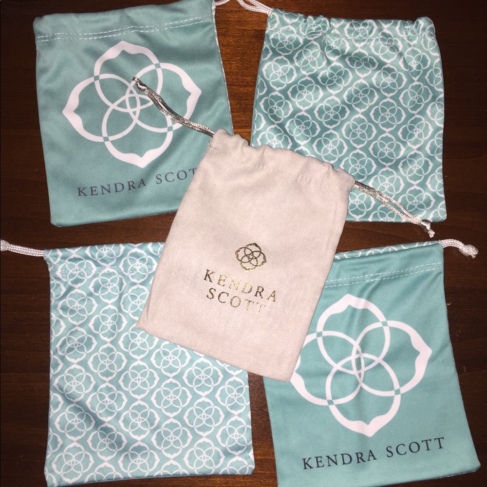 5 Kendra Scott jewelry dust bags